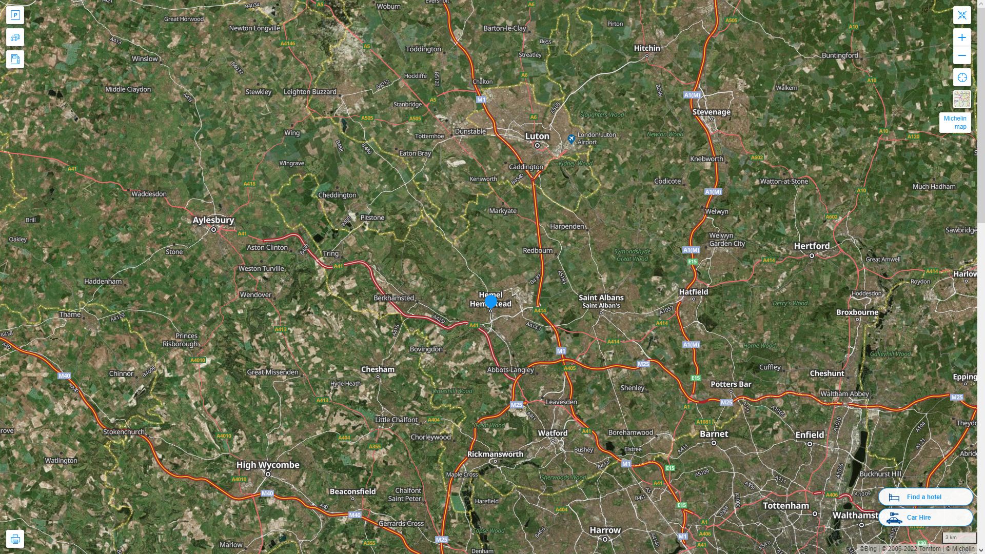 Hemel Hempstead Highway and Road Map with Satellite View